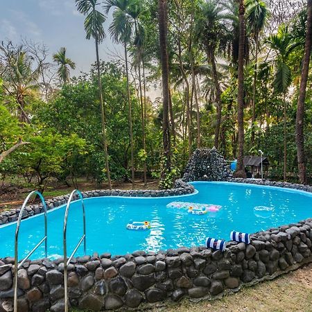 Saffronstays Chikoo Wadi- 3Bdr Pet-Friendly Villa With Pool In Boisar ภายนอก รูปภาพ